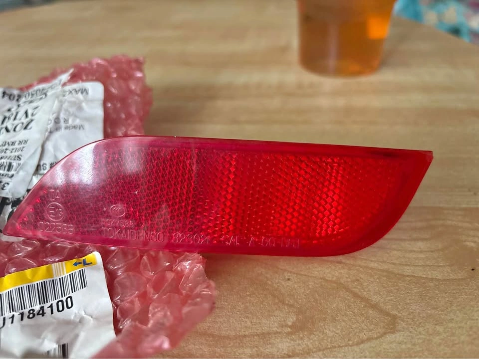 2012-2016 Subaru Impreza Hatchback Rear Bumper Reflector Left Dr