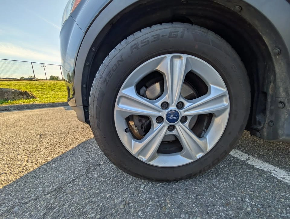 2014 Ford Escape SE - Great Daily Driver & Road Trip Ready - photo 3