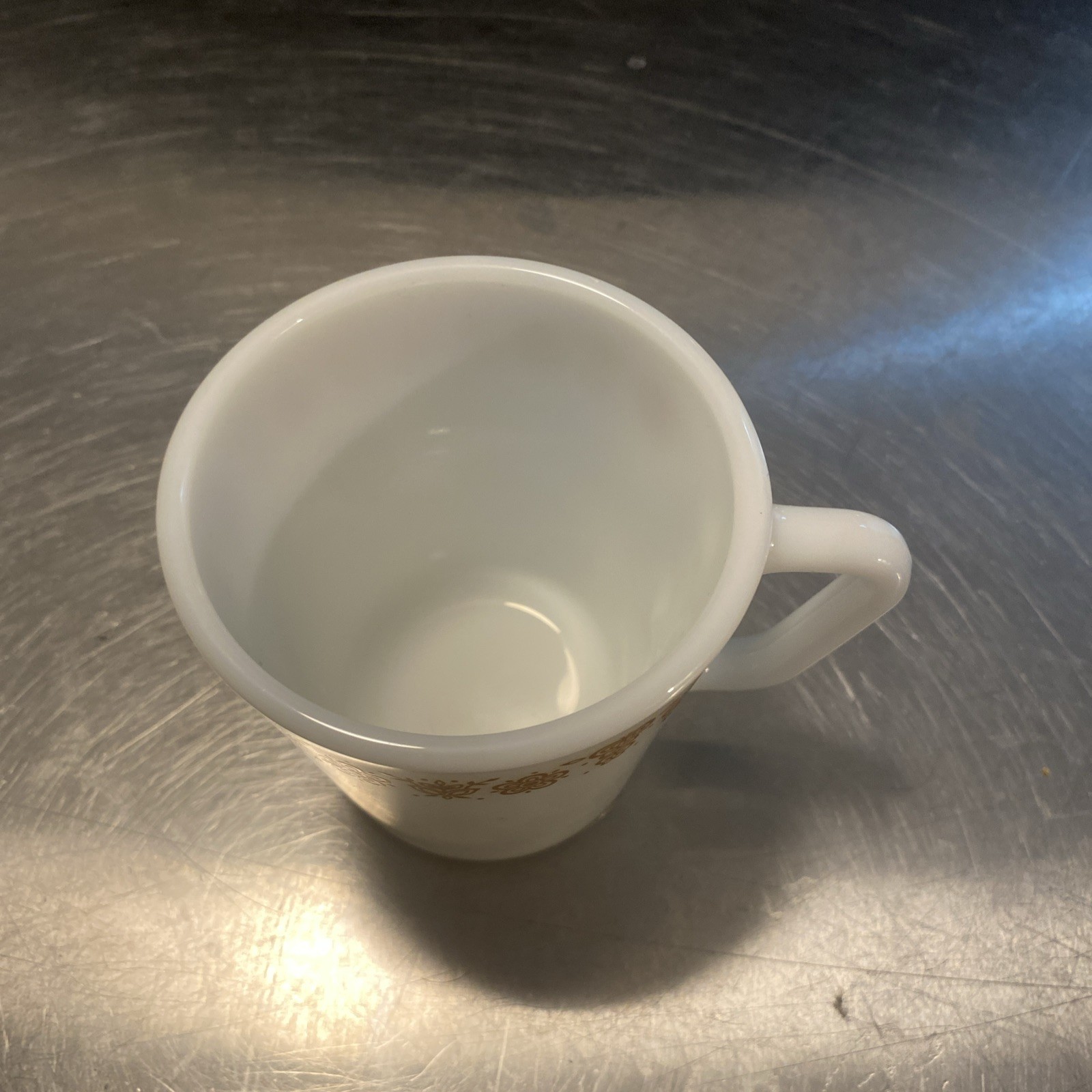 PYREX Butterfly Gold Mug Cup White Glass D-handle 1410 - photo 2