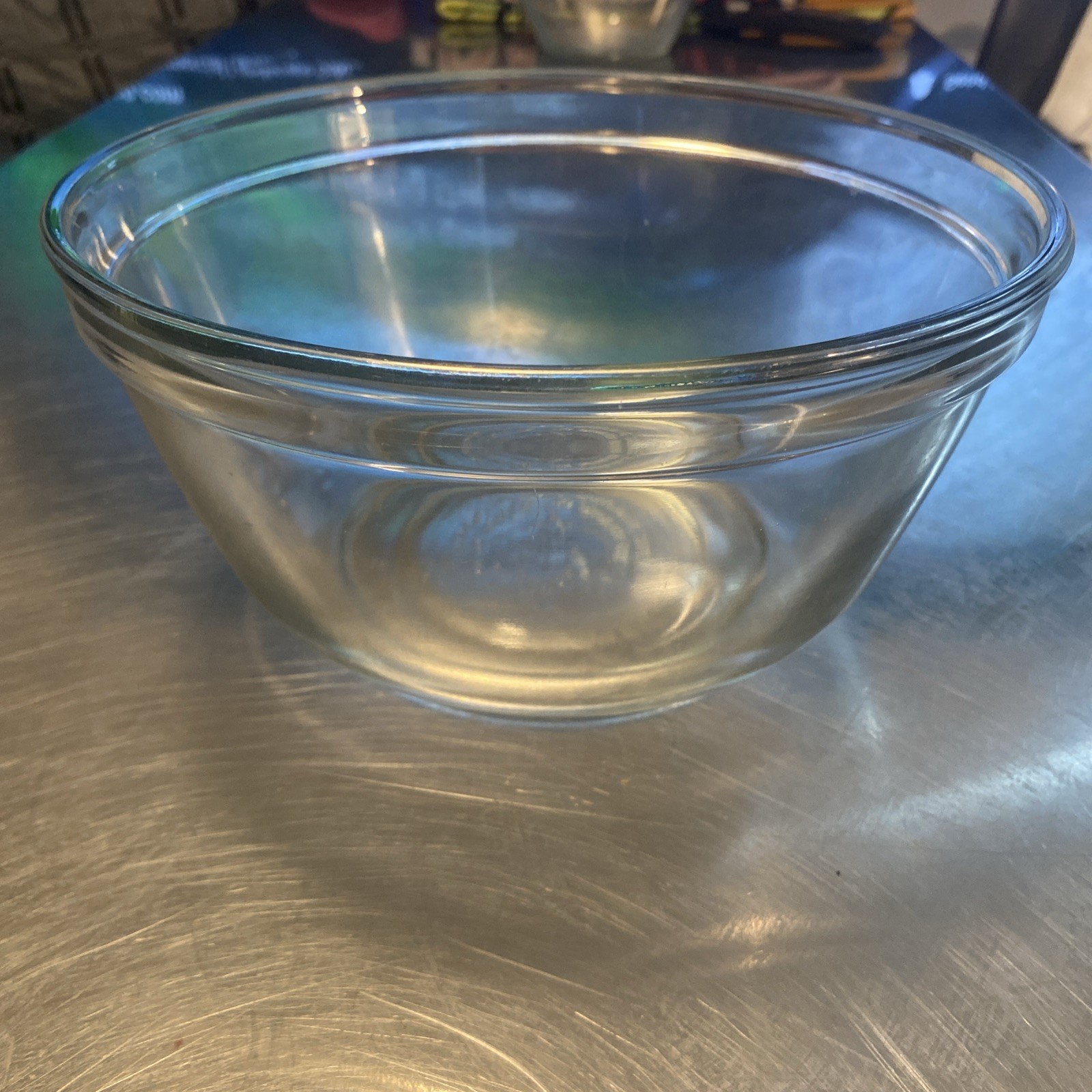 Anchor Hocking Green Glass 2.5 qt Nesting/Mixing Bowl USA