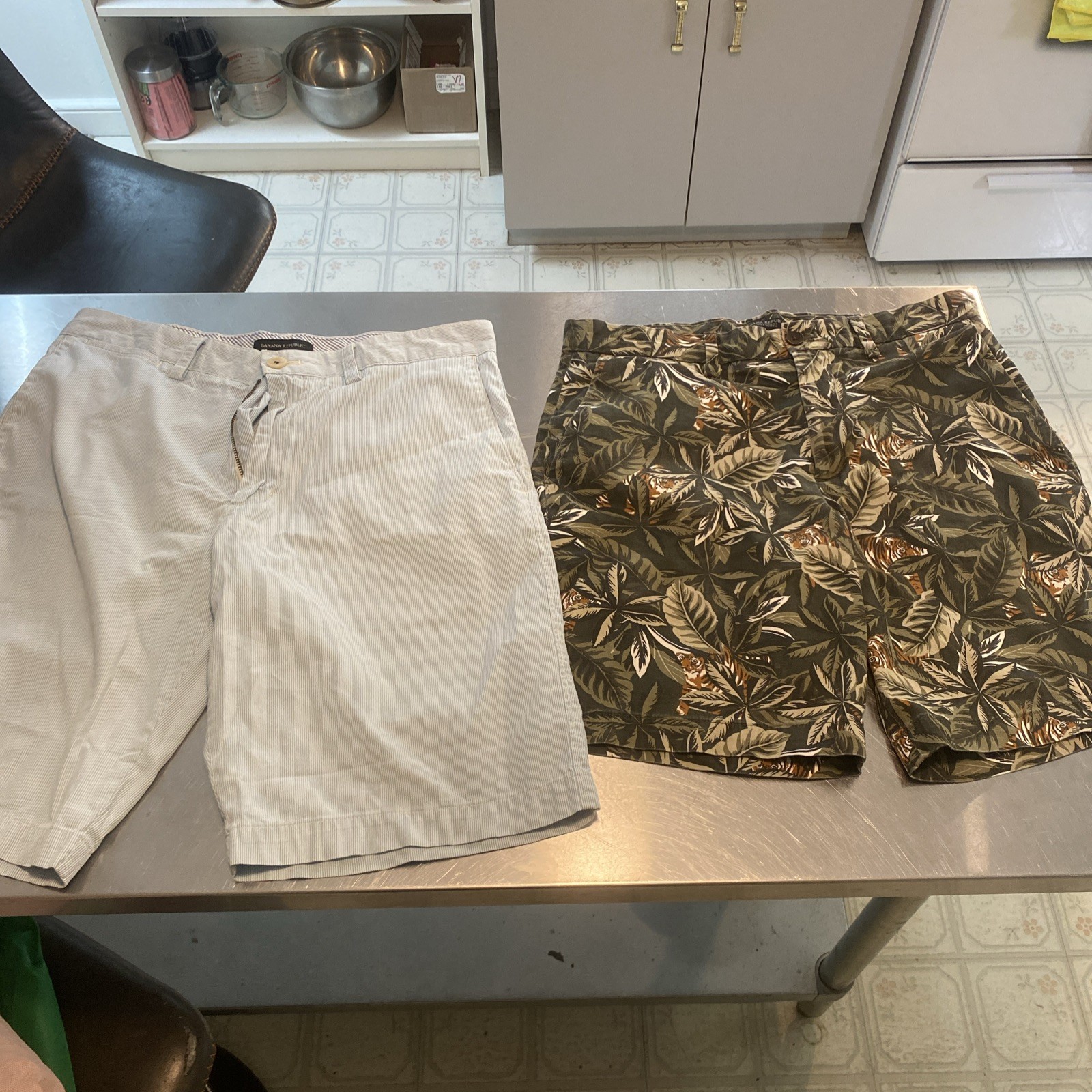 Lot Of 2 Banana Republic Shorts Men Size 32 Blue & White Stripe