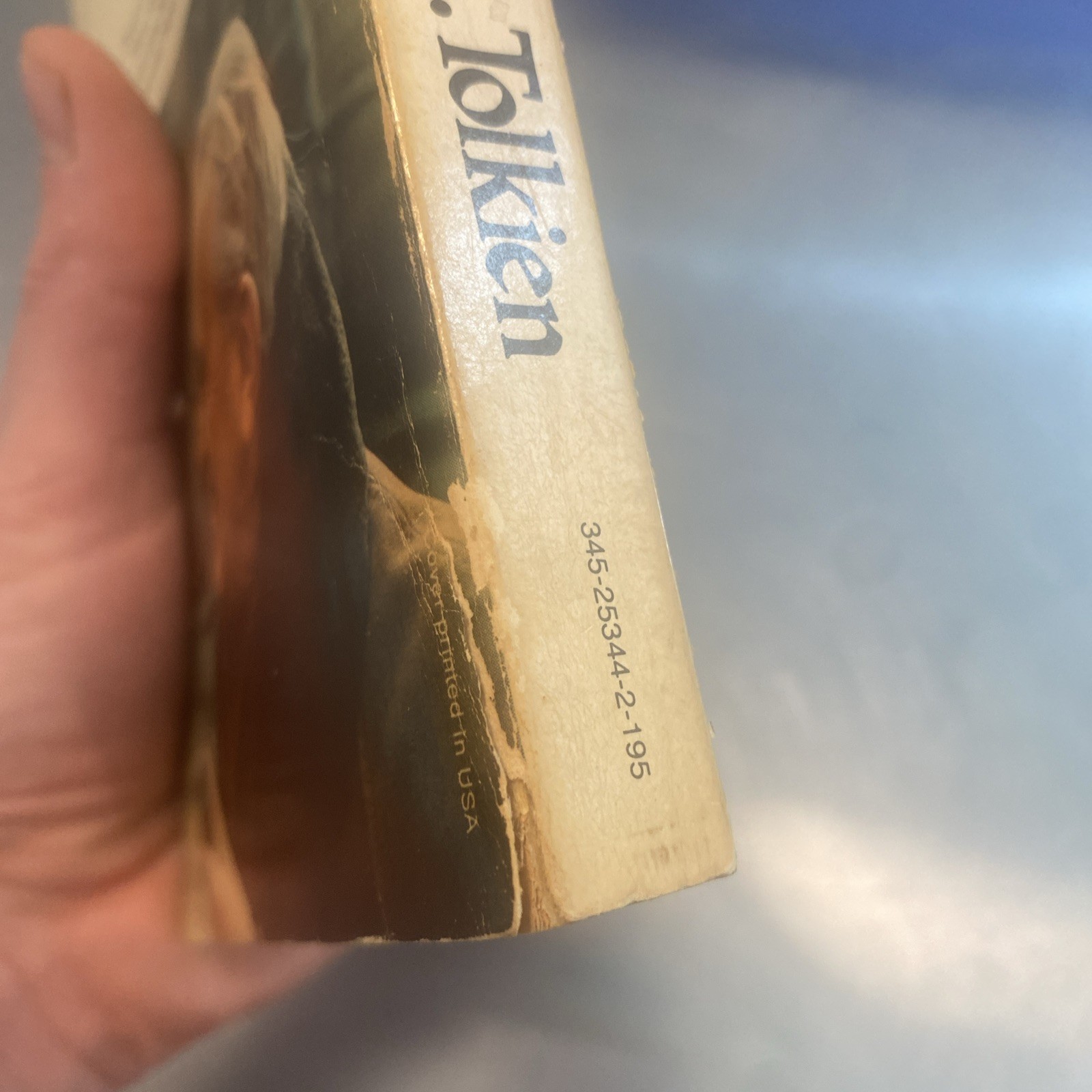 The Two Towers: Lord of Rings 2 by Tolkien (PB, Ballantine 1976) - photo 3