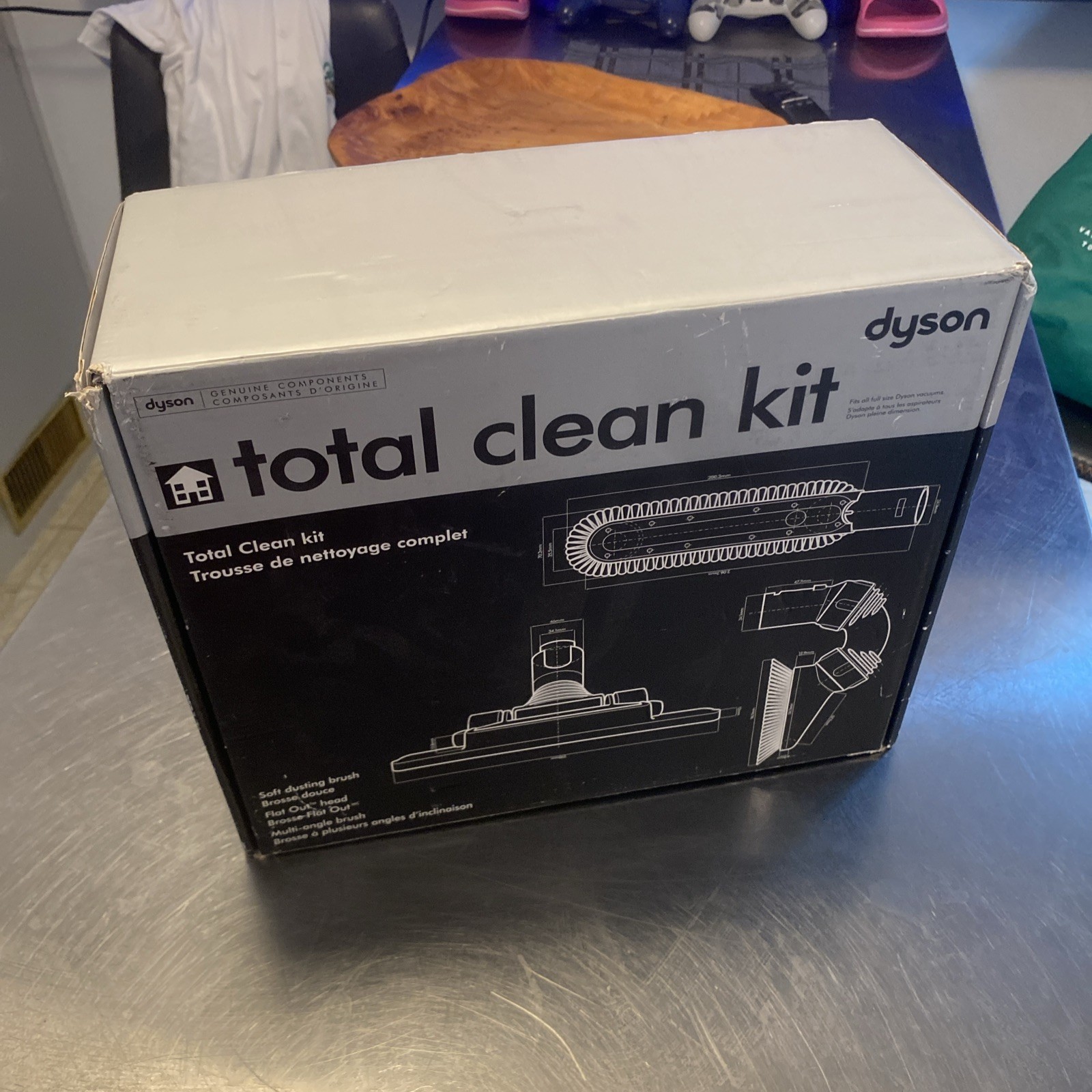 Dyson Total Clean Kit - 3pcs - Dusting Brush, Flat Out Head, Mul - photo 2