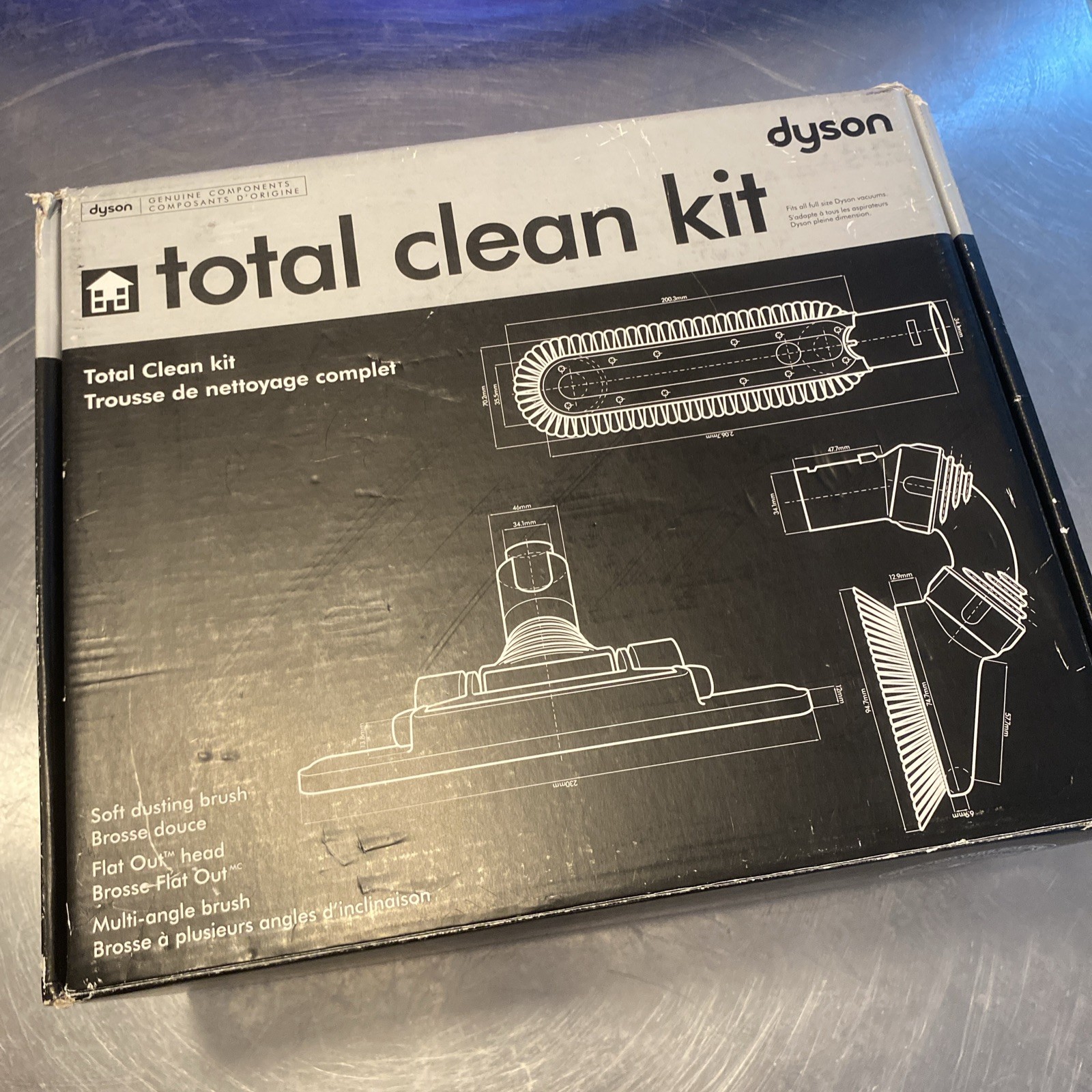 Dyson Total Clean Kit - 3pcs - Dusting Brush, Flat Out Head, Mul - photo 3