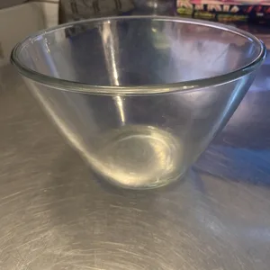 Vintage Anchor-Hocking 2QT Heavy Clear Glass Mixing Bowl - USA