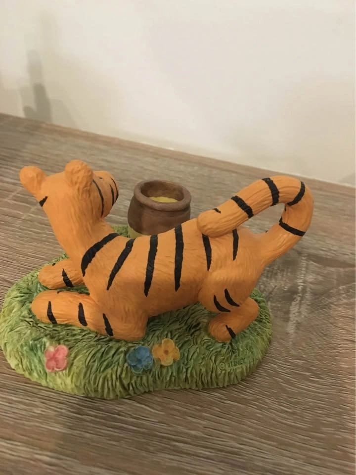 Disney Figurines (Both) - Pickup in Brampton - photo 3