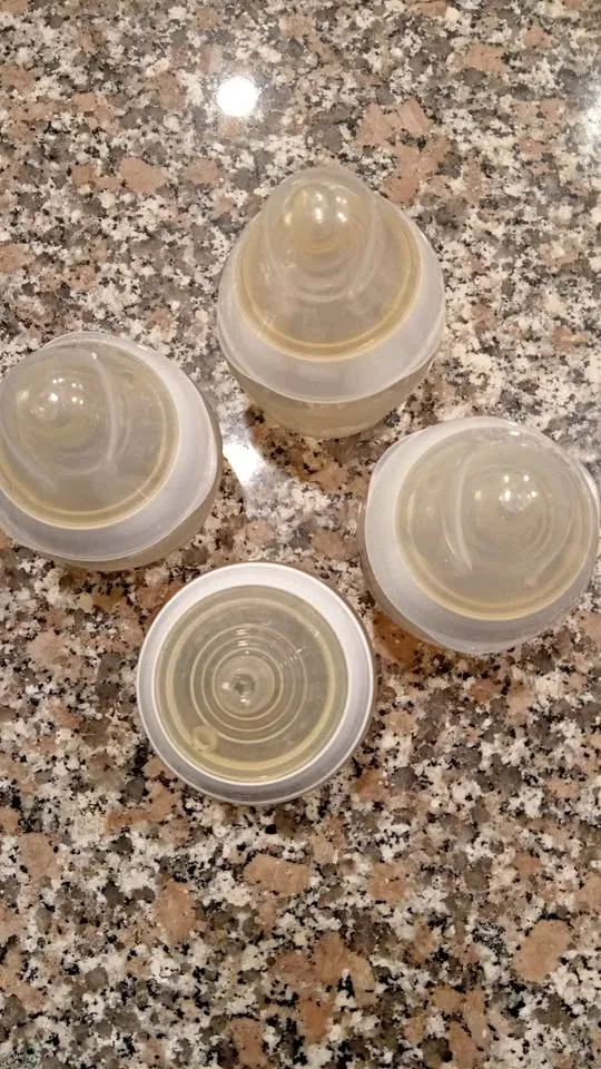 Baby bottle - tomme tippe thumbnail