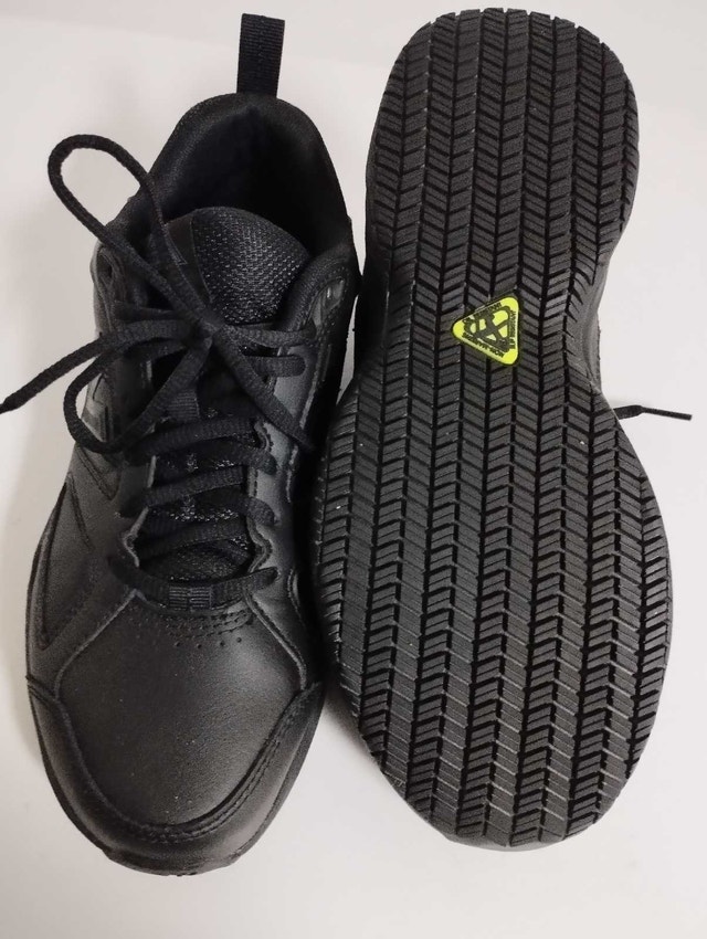 New Balance in box size 8 - photo 2