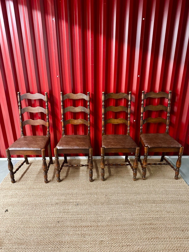 MCM Walnut Chairs Set - photo 2