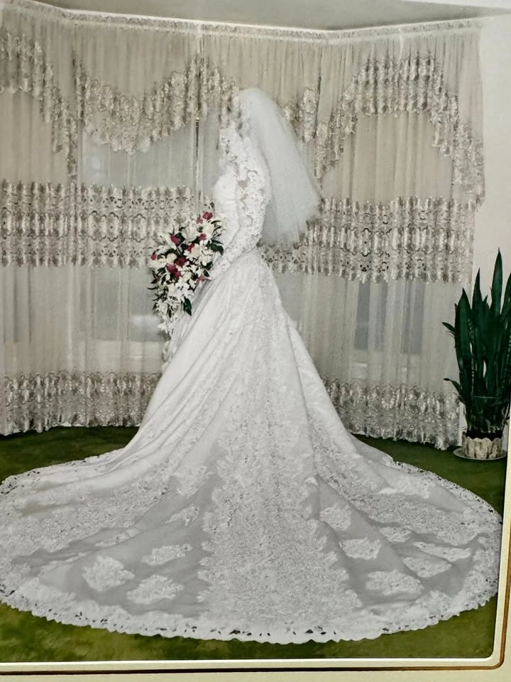 Wedding Dress - Size 8