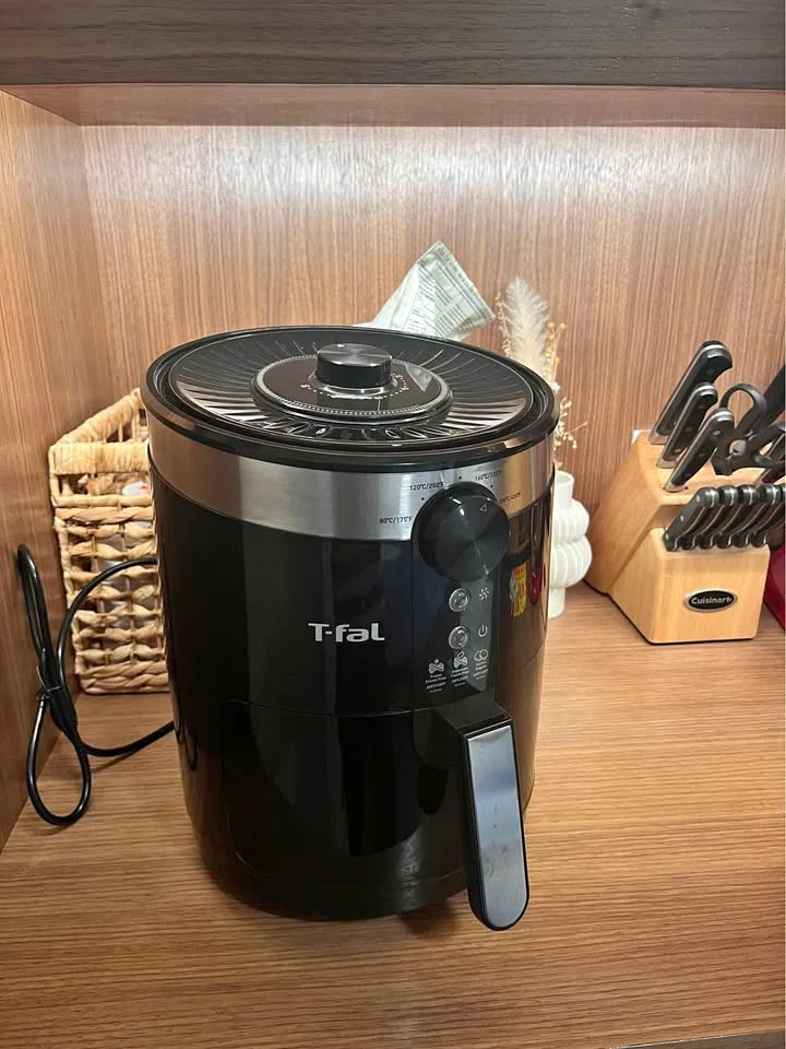Air Fryer TEFAL thumbnail