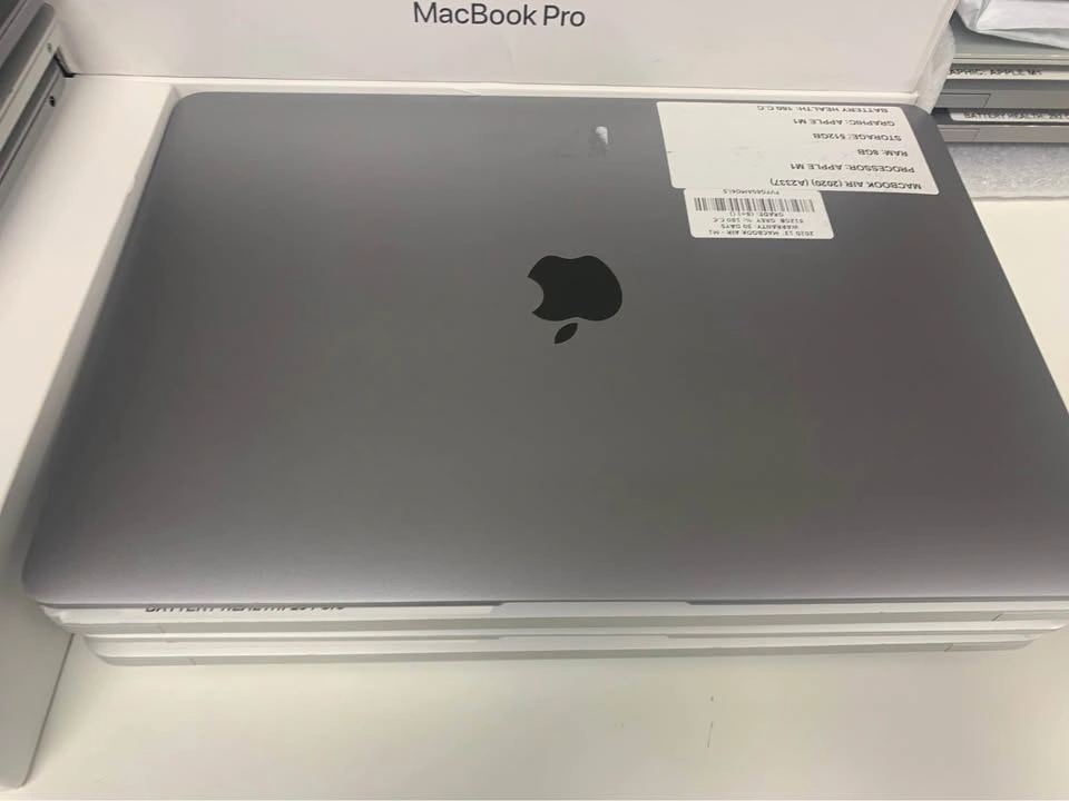 2020 MacBook Air (M1) - photo 3