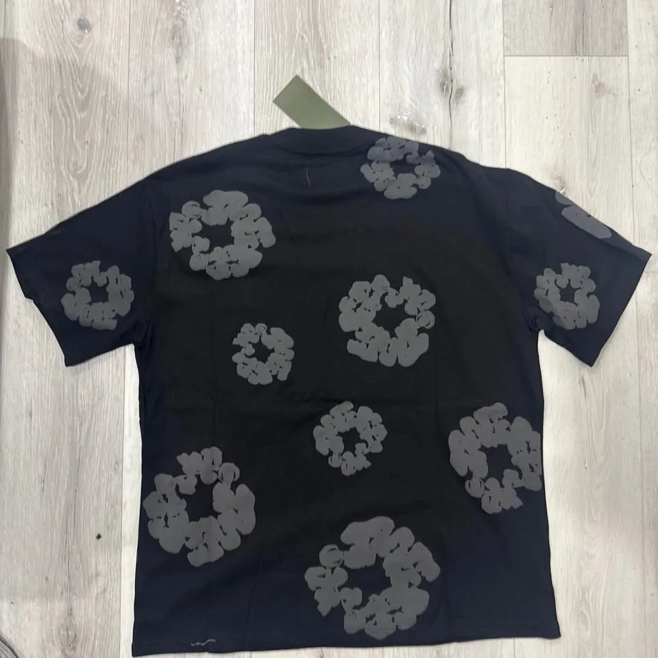 Denim Tears Black T-shirt & Shorts Set Grey Floral Pattern - photo 2