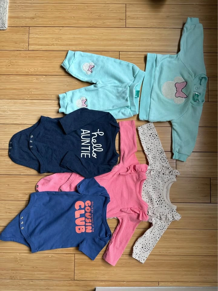 Baby Girl Clothes Lot (0–12 Months) | Gap, Disney + More - photo 3