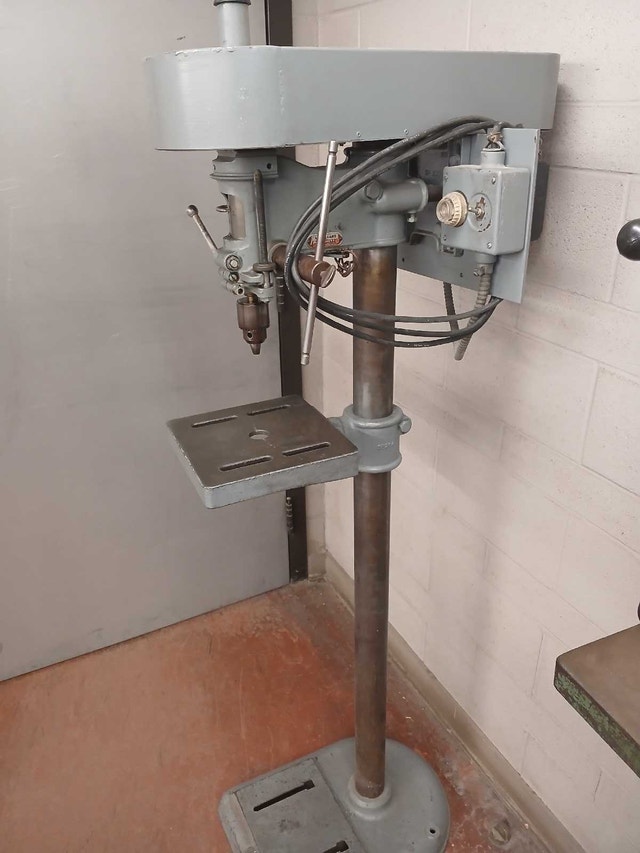 Dp 220 drill press