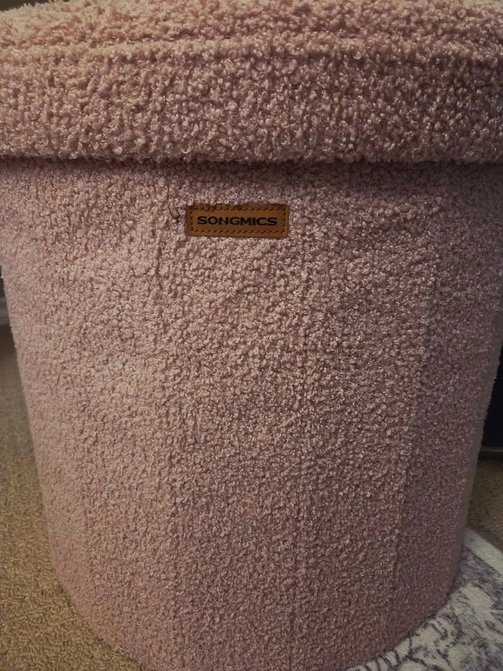 SONGMICS Pink Bouclé Storage Ottoman - photo 2
