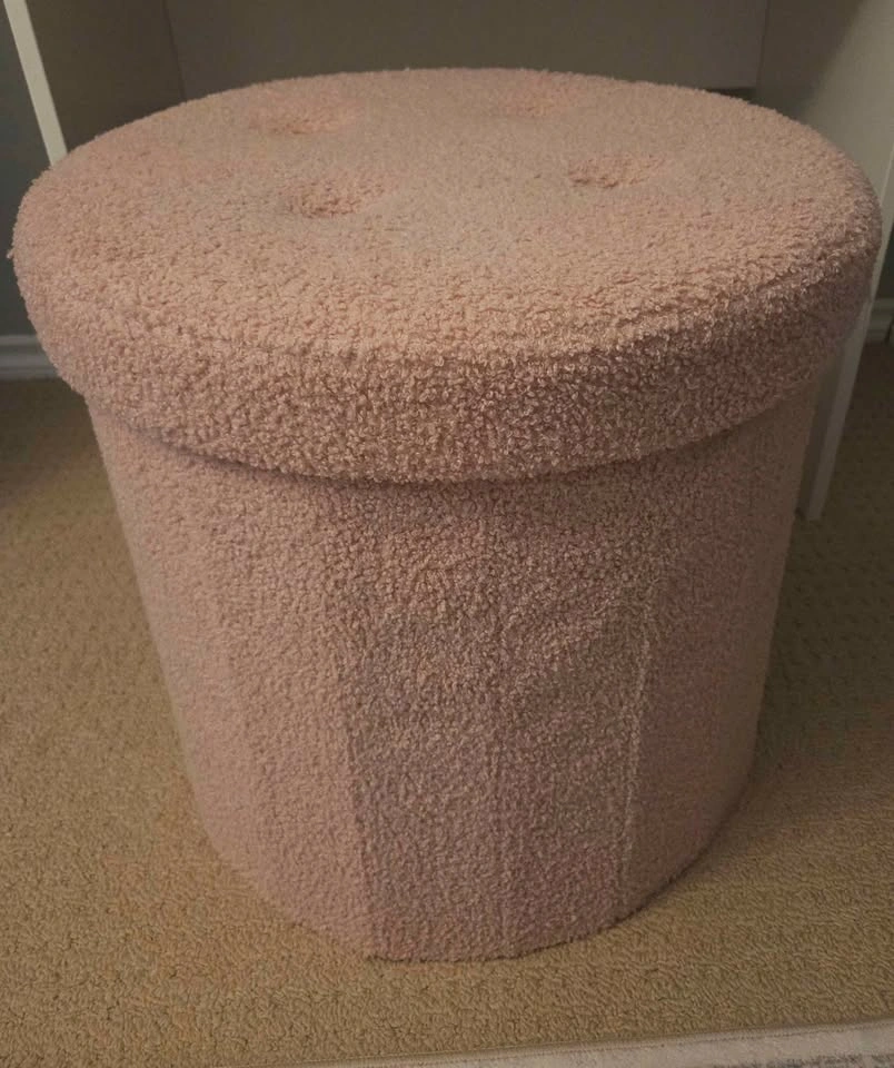 SONGMICS Pink Bouclé Storage Ottoman - photo 4