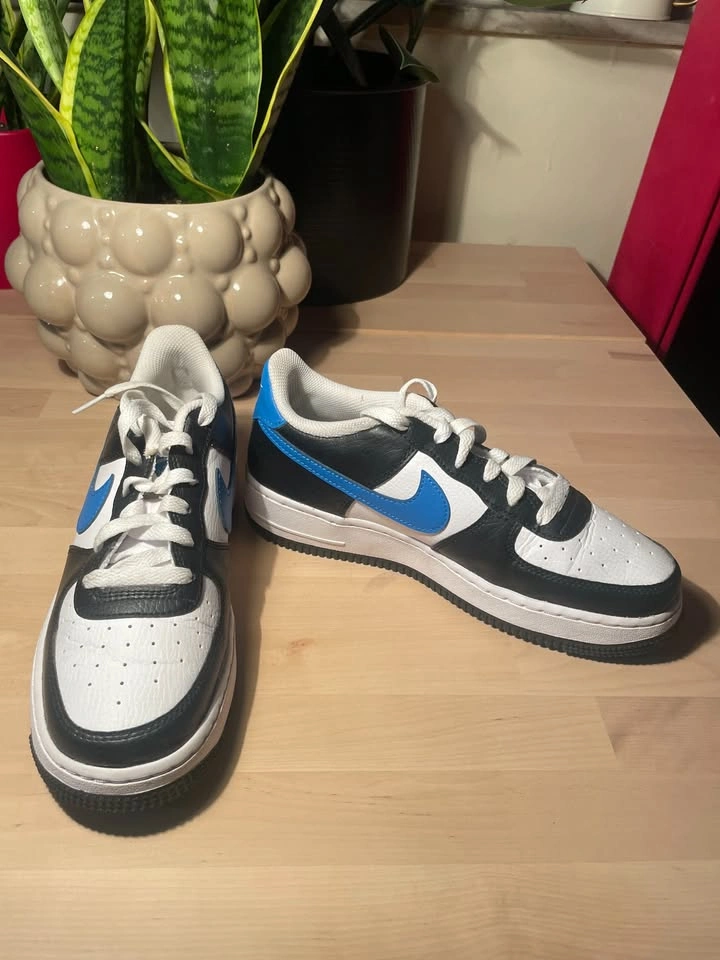 Nike Air Force 1 Big Kids Sneakers US 6.5Y - photo 2