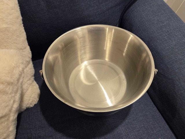 Modern Insulated Stainless Steel Ice Bucket - photo 5