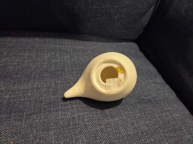 Minimalist Speckled Ceramic Bird Figurine - photo 3