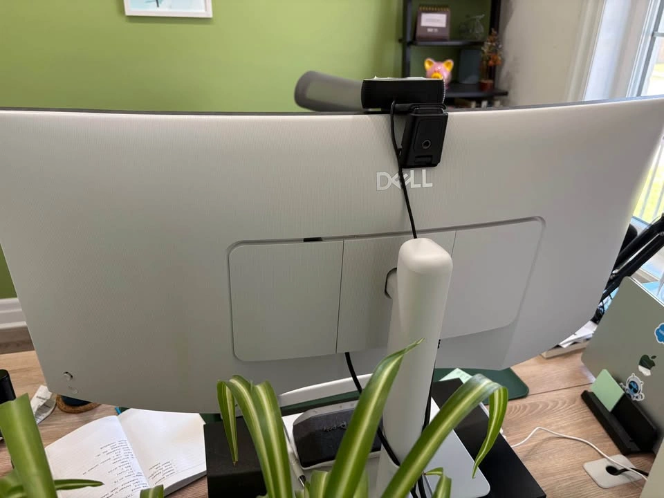 Dell Curved Ultrawide Monitor S3425DW USB C Laptop Charging - photo 3