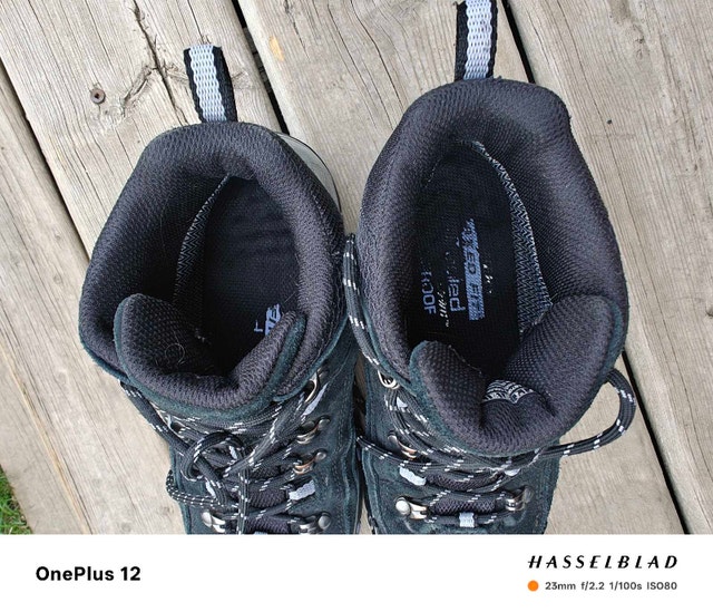 Sketchers Hiking Boots Size 7 - photo 2