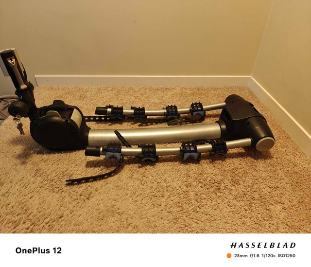 Thule Apex XT 4-Bike Hitch Rack - photo 2