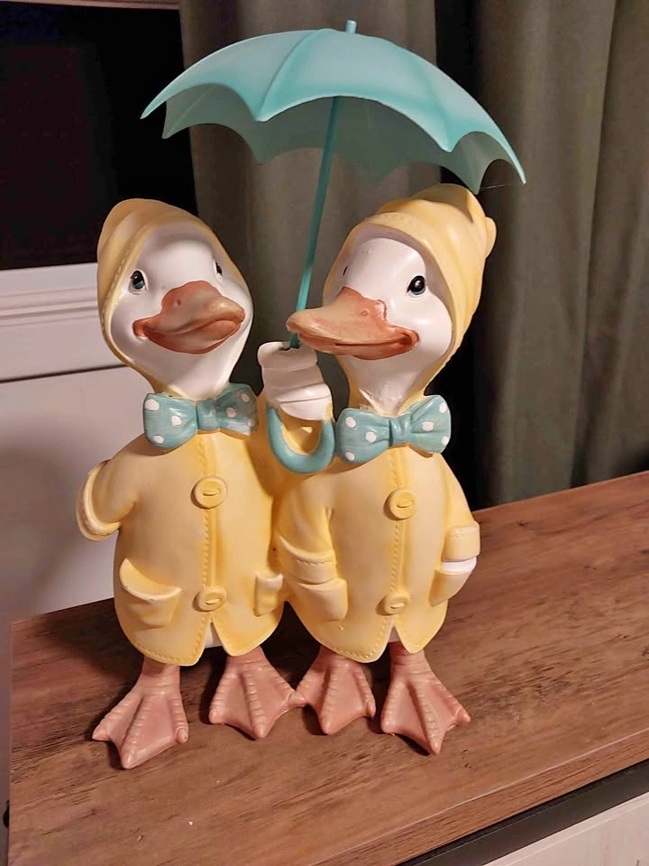 Cute Duck Couple Figurine Yellow Raincoats Umbrella