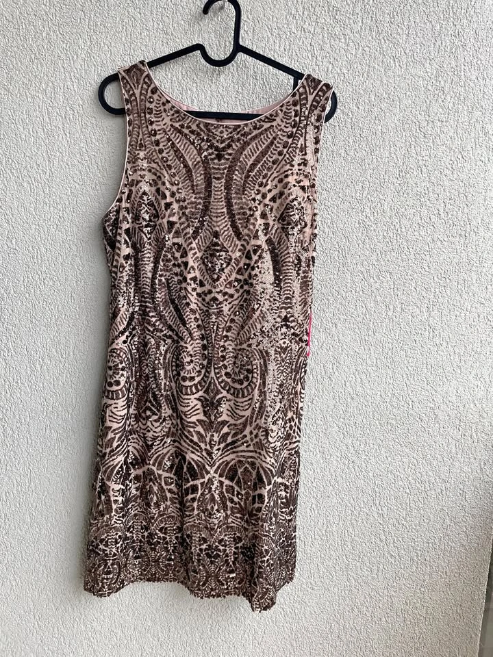 NWT Vince Camuto Sequin Cocktail Dress, Size 10 Bronze Rose Gold