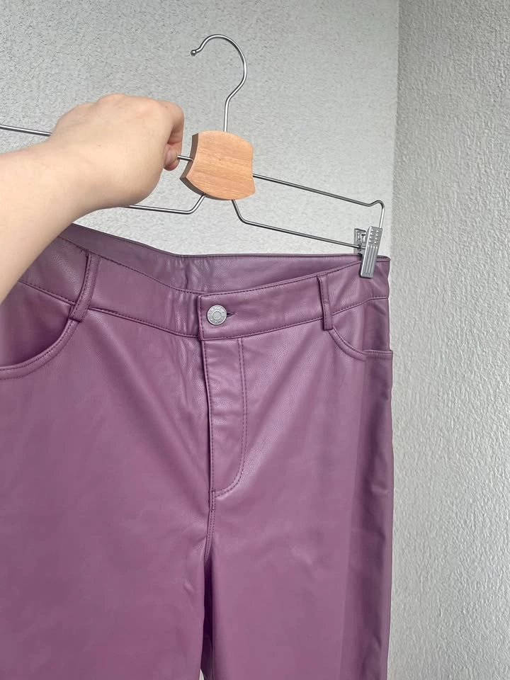 NEW Garage Vegan Leather Straight Leg High Waist Pants, Size L