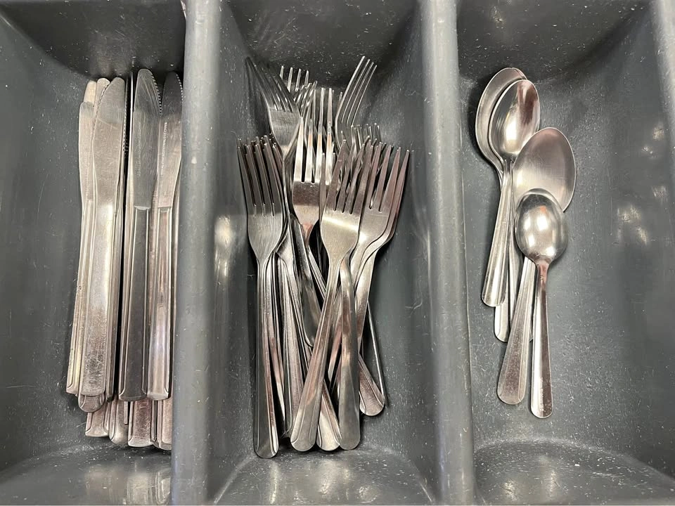 SILVER WARE HOLDER ((NOT)) INCLUDED