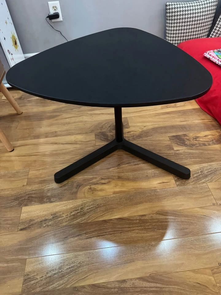 Black Adjustable Height Triangle Side Table - photo 3
