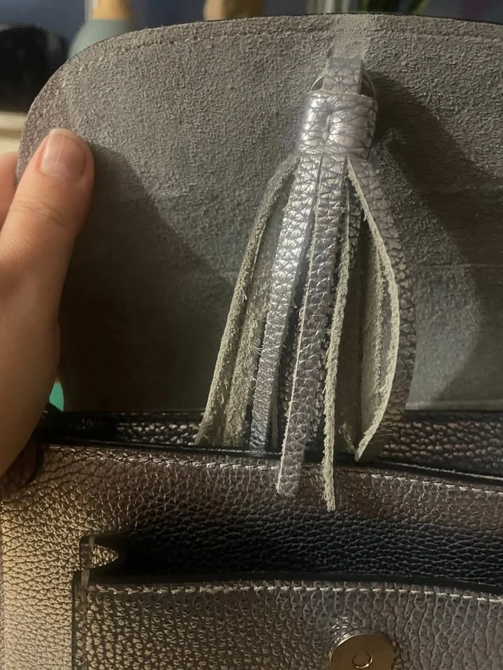 Silver Shiny Leather Bag from Italy - Crossbody - photo 3