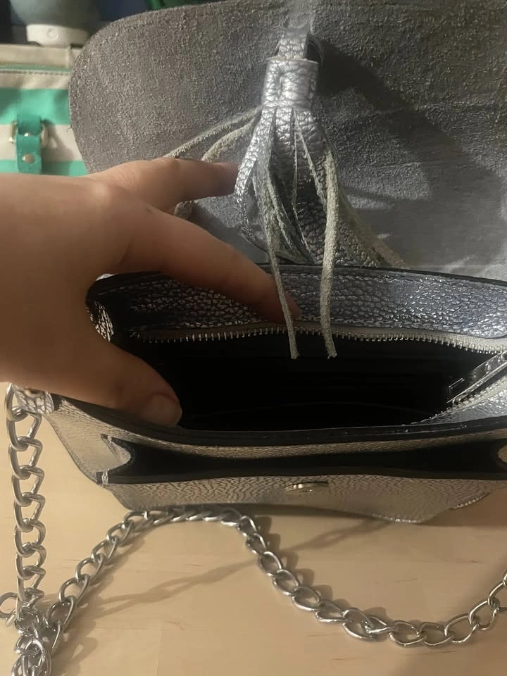 Silver Shiny Leather Bag from Italy - Crossbody - photo 4