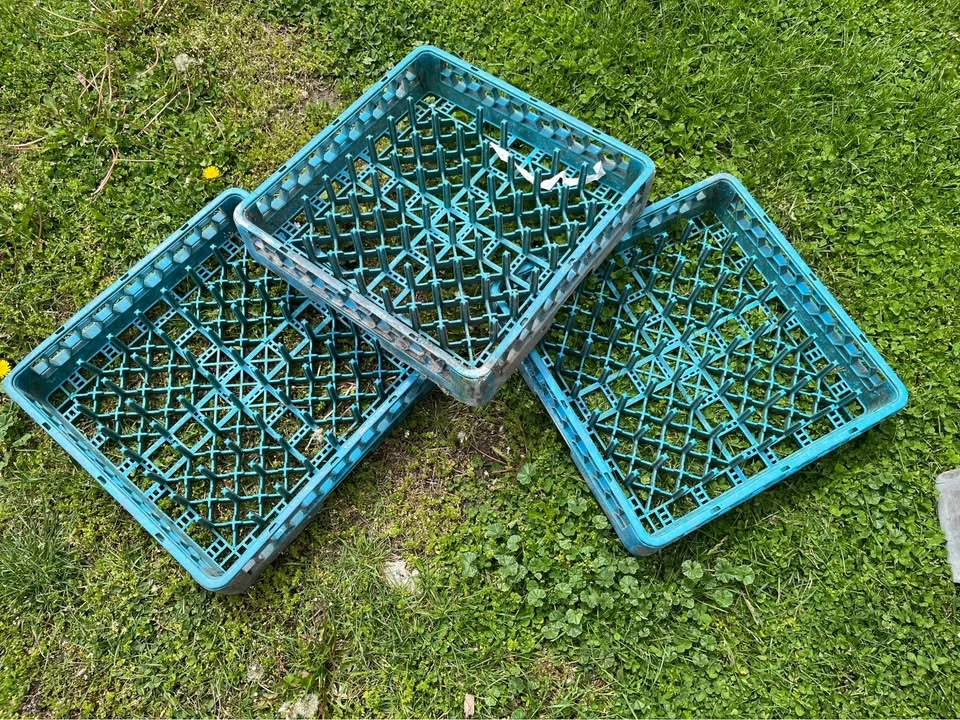 Blue & Grey Commercial Dish Racks - Carlisle & Sani-Stack - photo 2