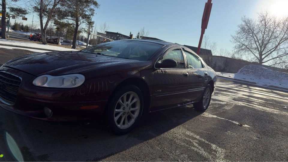 2001 Chrysler LHS - photo 5