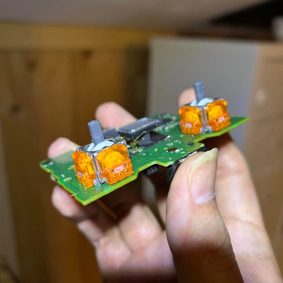 FIX STICK DRIFT SAME DAY – Xbox & PlayStation Controllers - photo 2