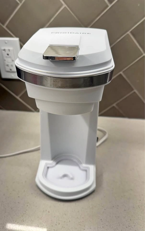 Frigidaire K-Cup/Ground Coffee Maker
