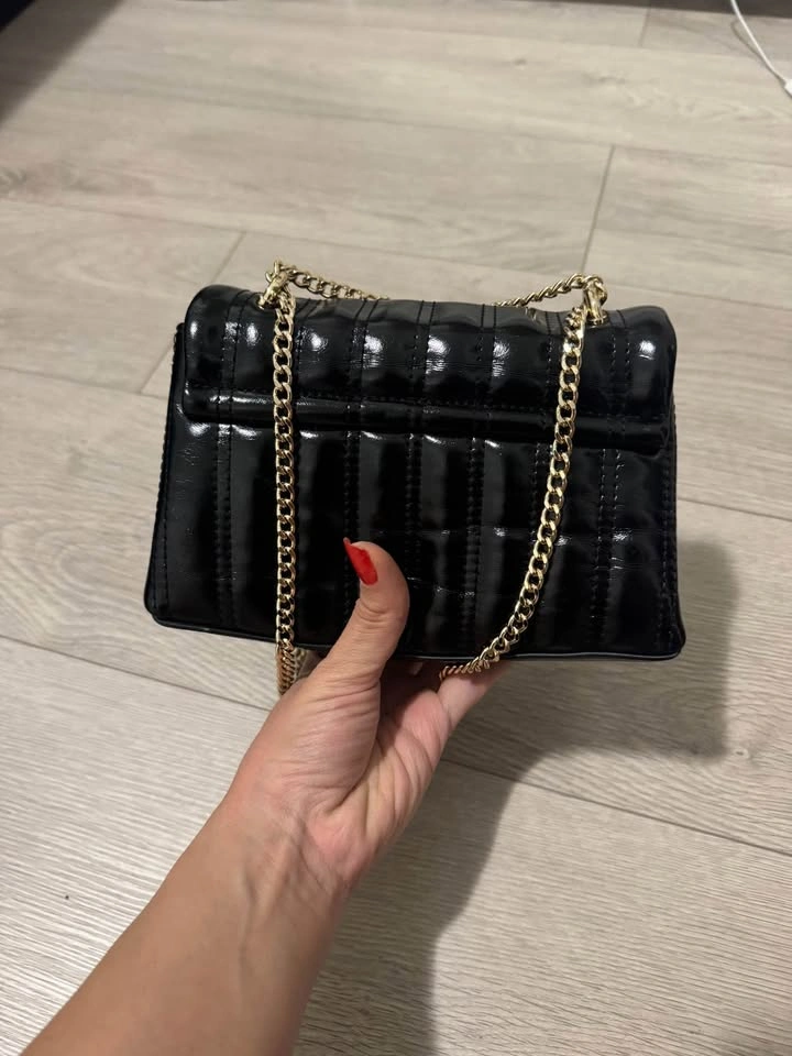 ALDO Black Quilted Patent Chain Strap Handbag - photo 2