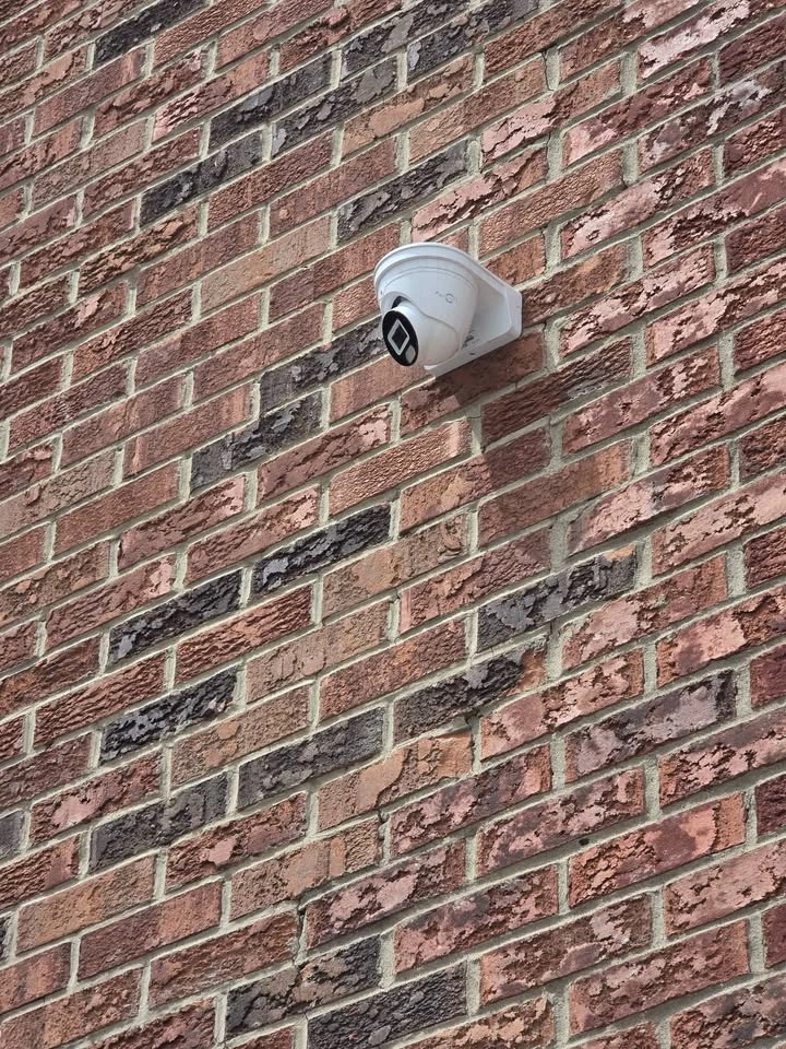 Security Cameras SALE for Businesses & Homes - photo 2