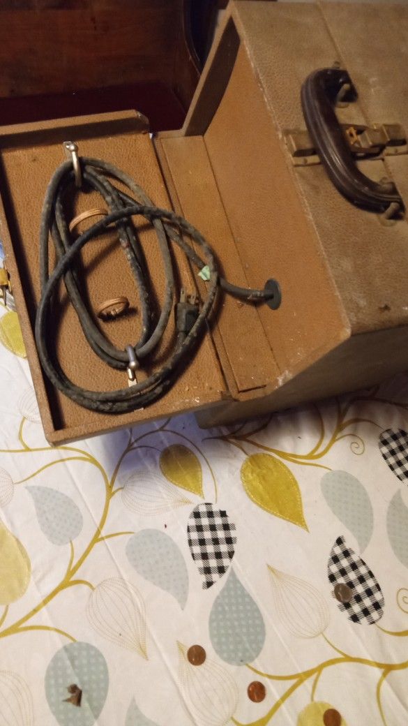 Kodak 1939 Projector Works - photo 4