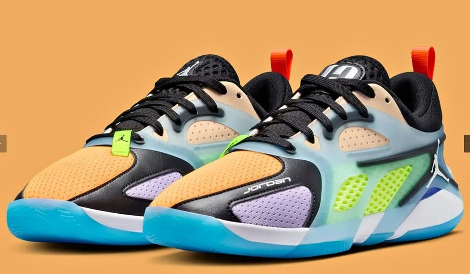 Jordan Women's Heir 1 Basketball Shoes