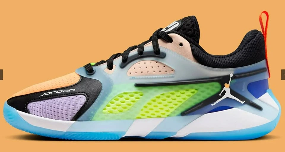 Jordan Women's Heir 1 Basketball Shoes - photo 2