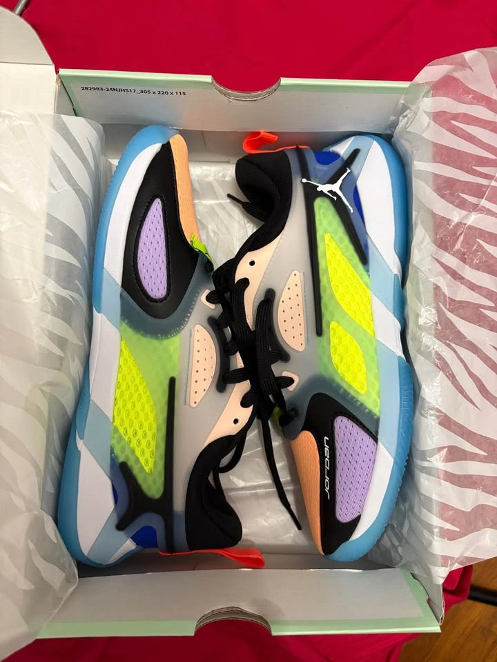 Jordan Women's Heir 1 Basketball Shoes - photo 3