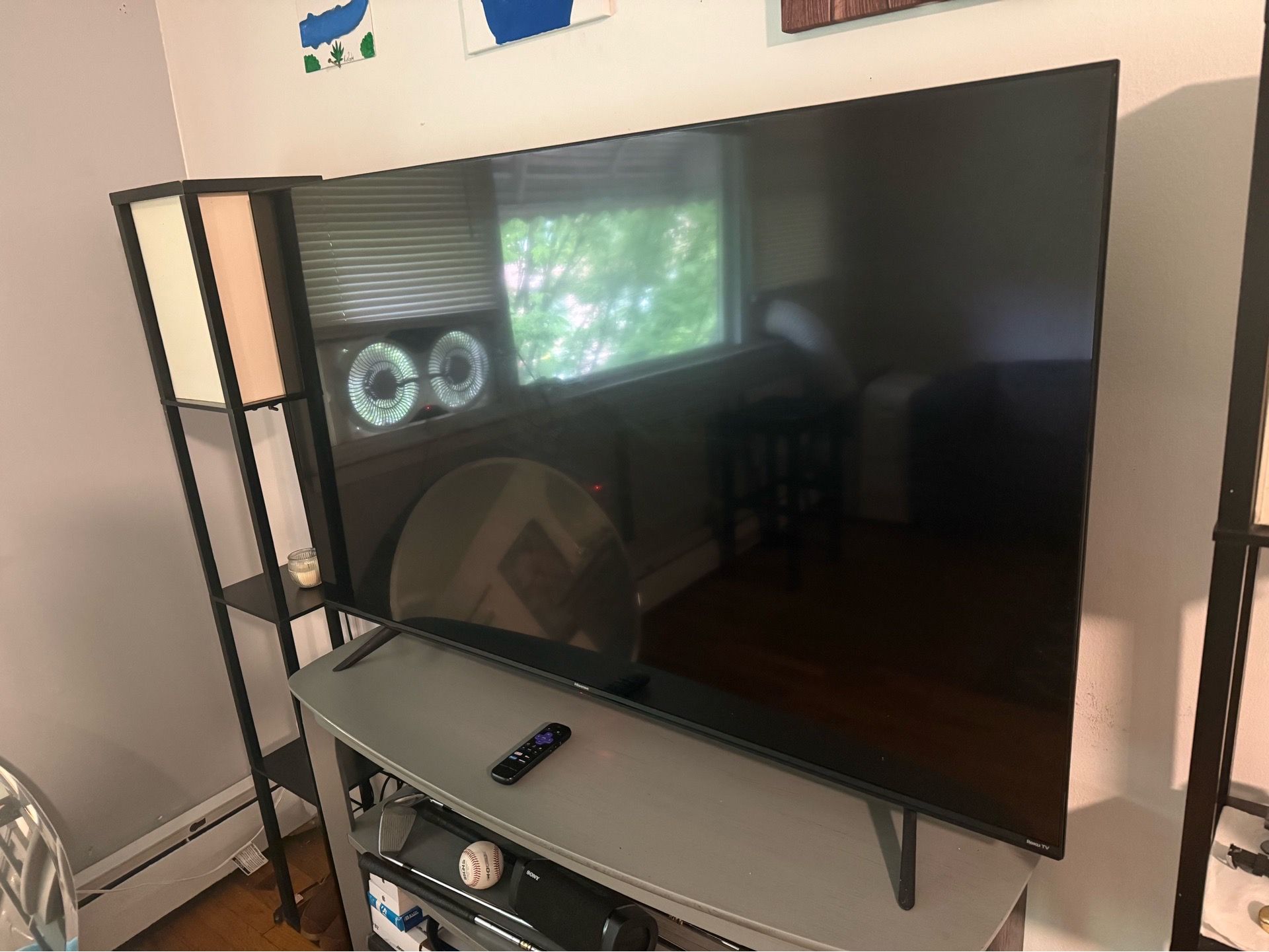 58” Roku Smart TV