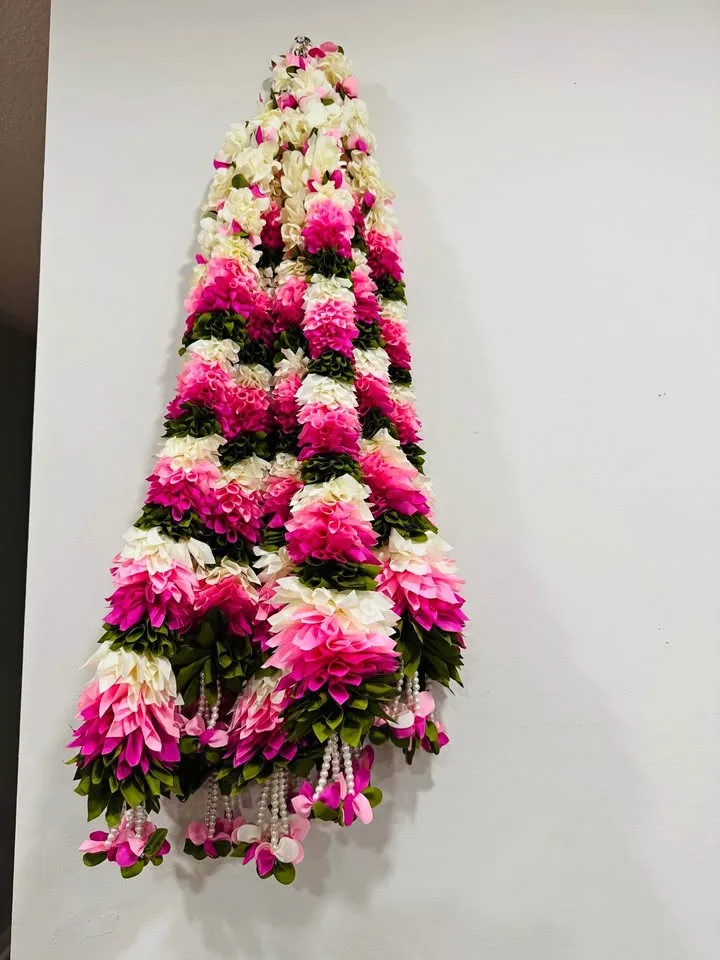 Artifical Fabric Premium Garlands for Decoration🌼 thumbnail
