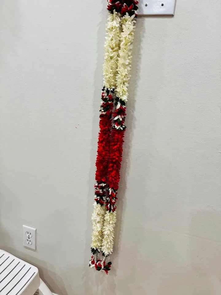 Fabric decorative Garlands ✨6 Feet🎉 thumbnail
