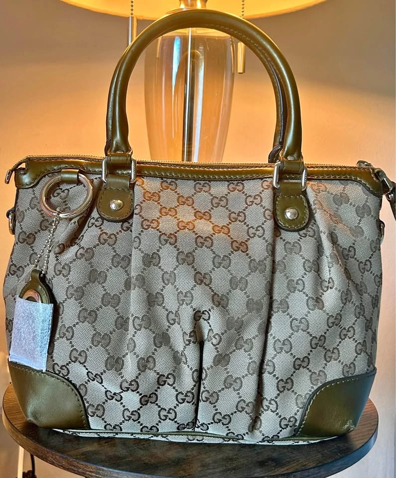 Gucci GG Canvas Handbag Olive Green Leather
