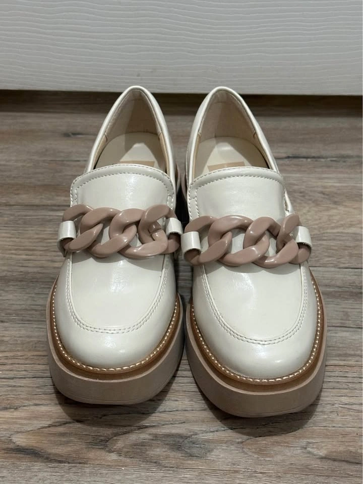 Dolce Vita Cream Loafers Chunky Chain Size 7 - photo 2