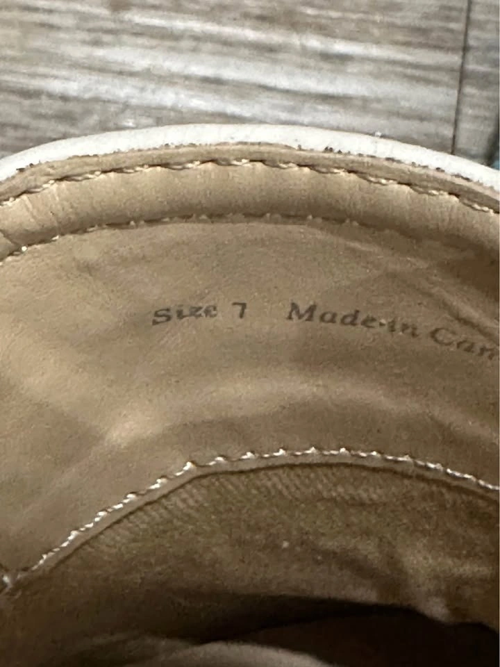 Dolce Vita Cream Loafers Chunky Chain Size 7 - photo 4